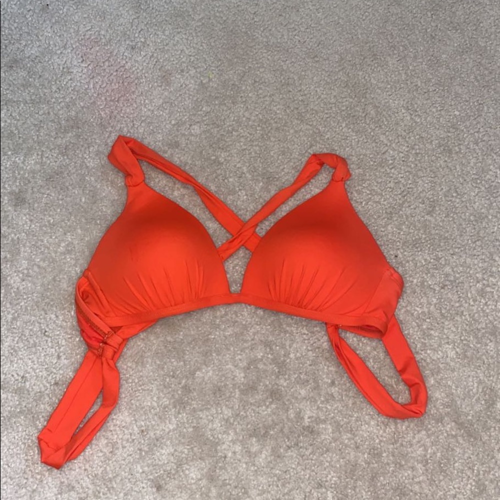 Gibson Latimer bikini top